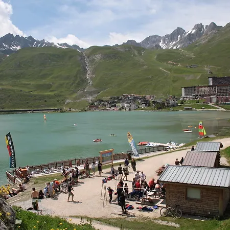 Le Lac Apartment